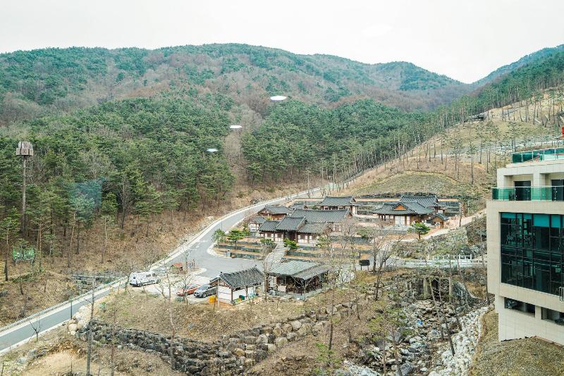 Sancheong Korean Medicine Family Hotel image