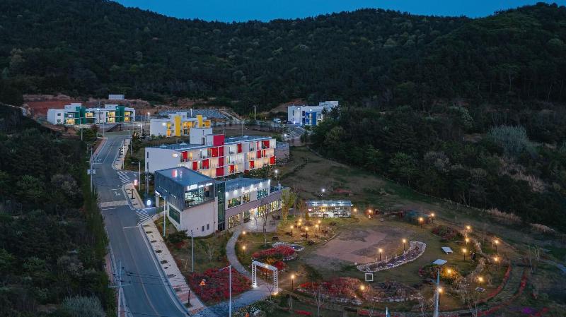 LUMIA Hotel & Resort image