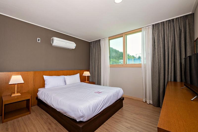 LUMIA Hotel & Resort image