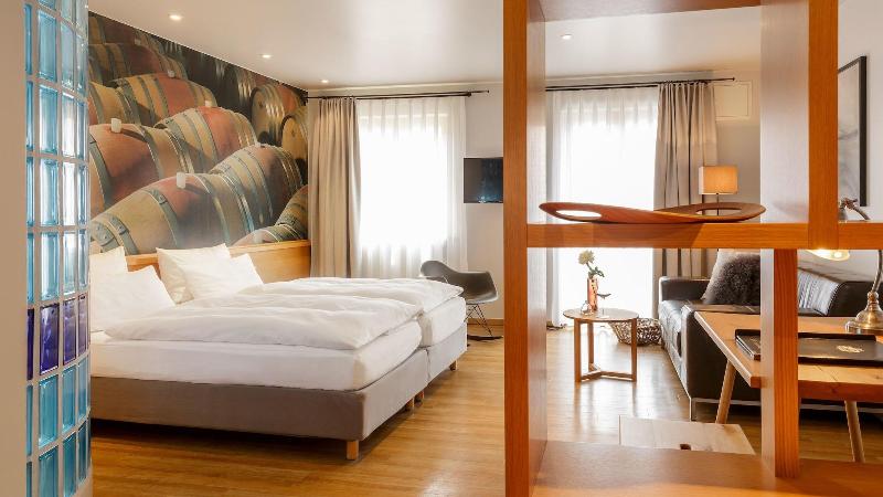 WeinHotel Fritz Walter image