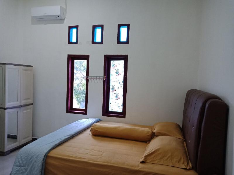 Wakatobi Dive Inn — main photo