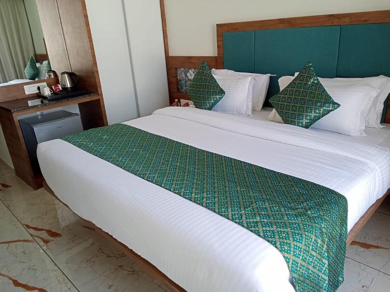 Angel Lords Eco Inn Amreli 4