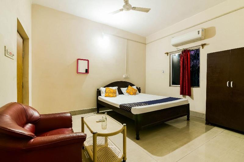SPOT ON 60927 Hindustan Hotel & Lodging — main photo