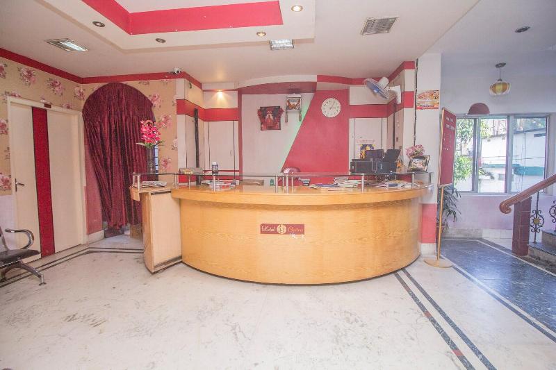 SPOT ON 48821 Hotel Chitra — main photo