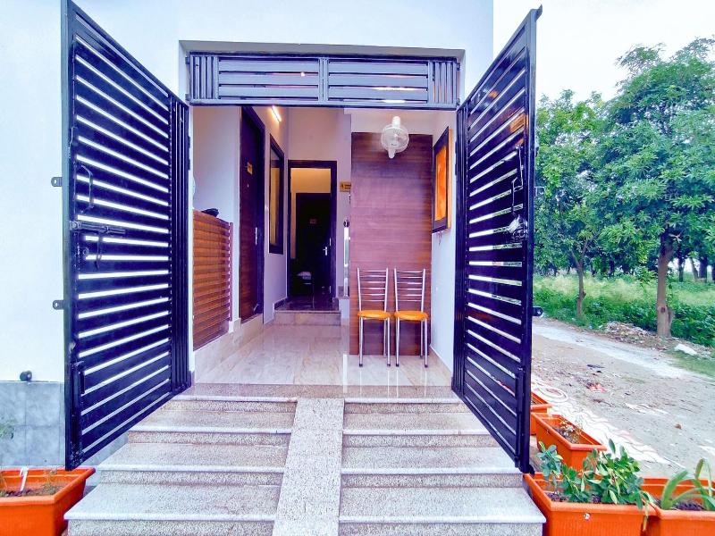 Asapian House by ShriGo Hotels