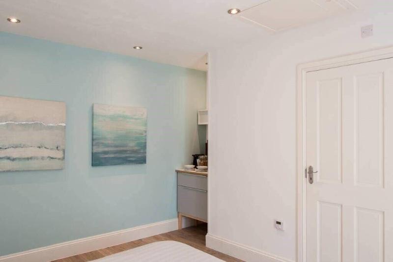 Thistledene image