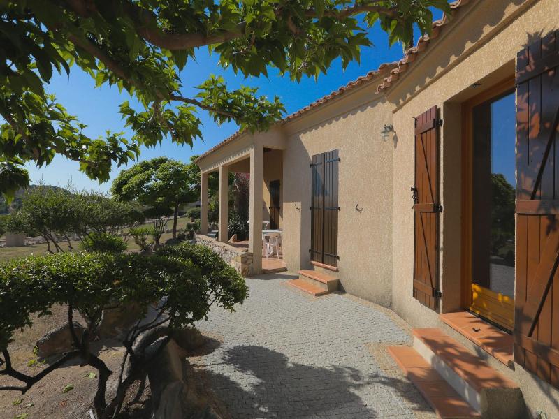 Marina D'arone image