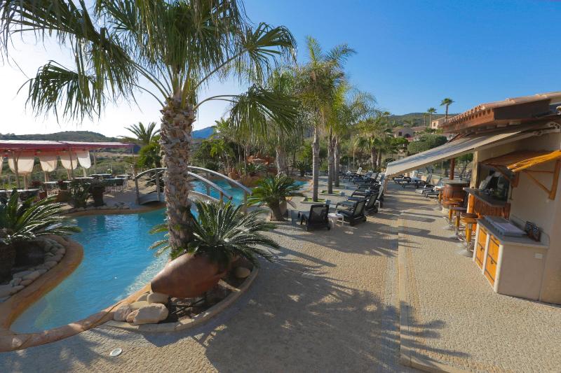 Marina D'arone image