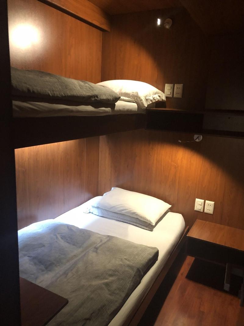 Onkel Inn Airport Sleepbox image