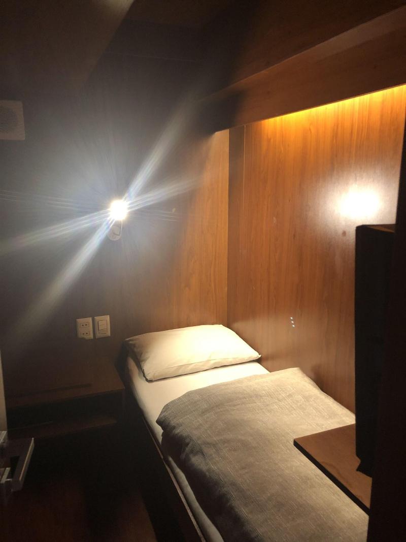 Onkel Inn Airport Sleepbox image