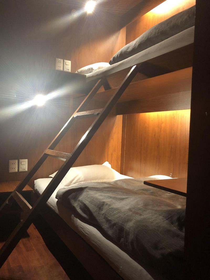 Onkel Inn Airport Sleepbox image
