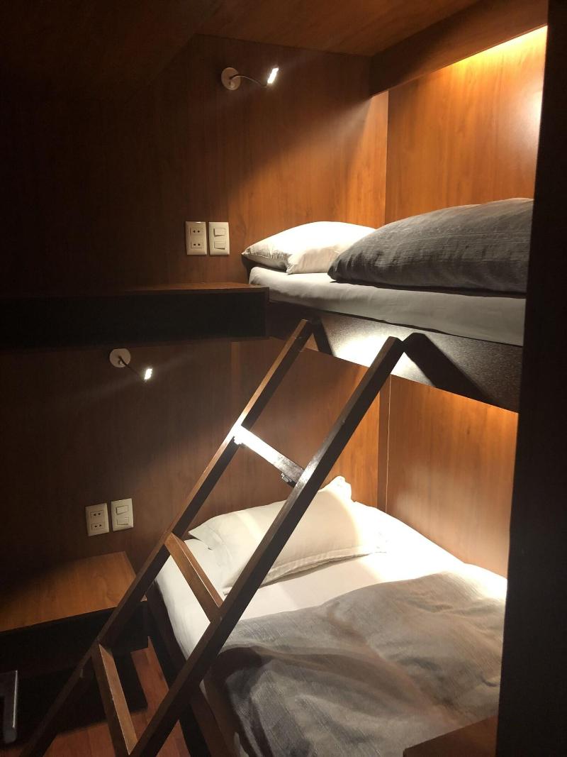 Onkel Inn Airport Sleepbox image