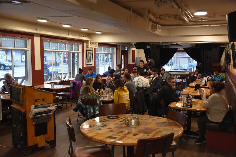 Canmore Hotel Hostel image