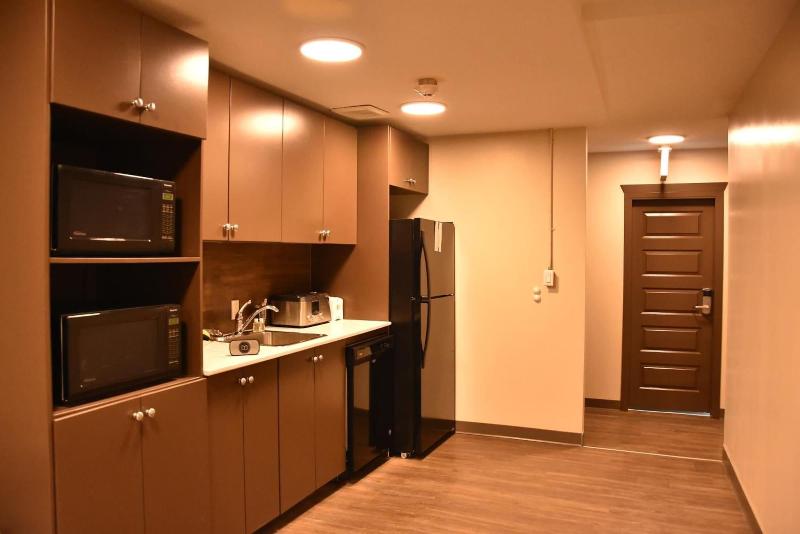 Canmore Hotel Hostel image