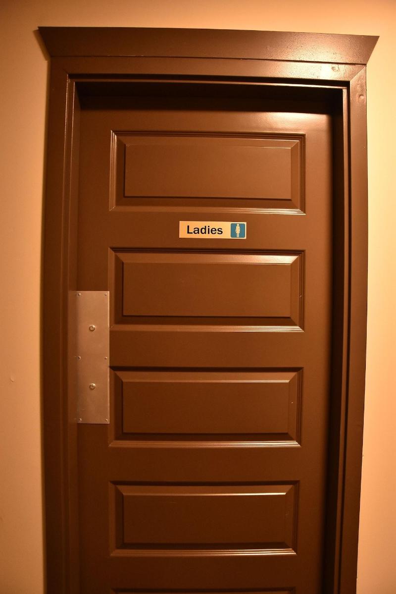 Canmore Hotel Hostel image