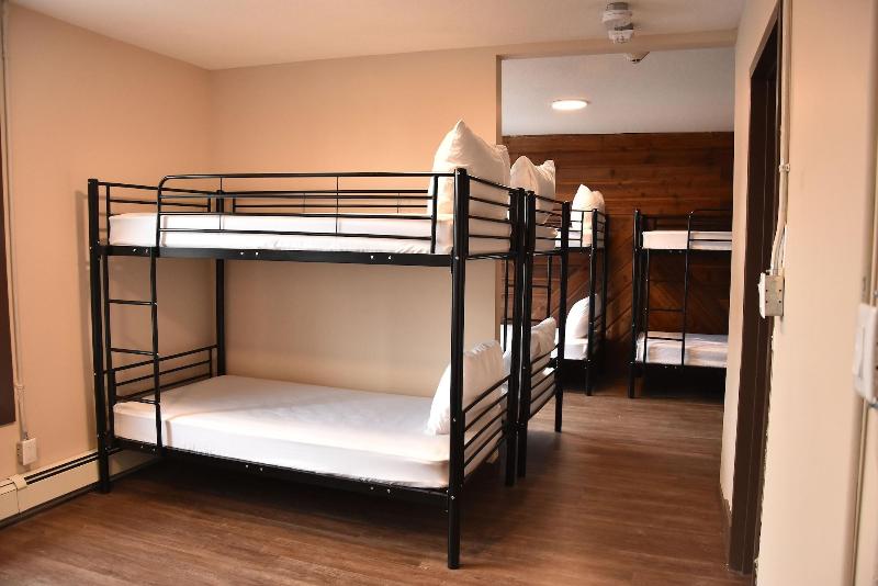Canmore Hotel Hostel image