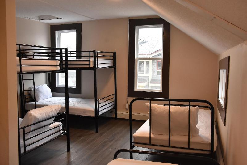 Canmore Hotel Hostel image