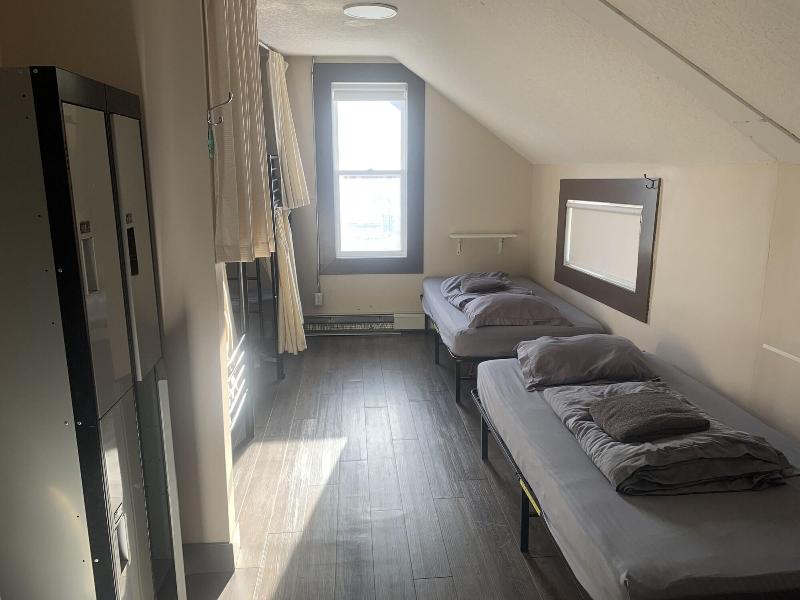 Canmore Hotel Hostel image