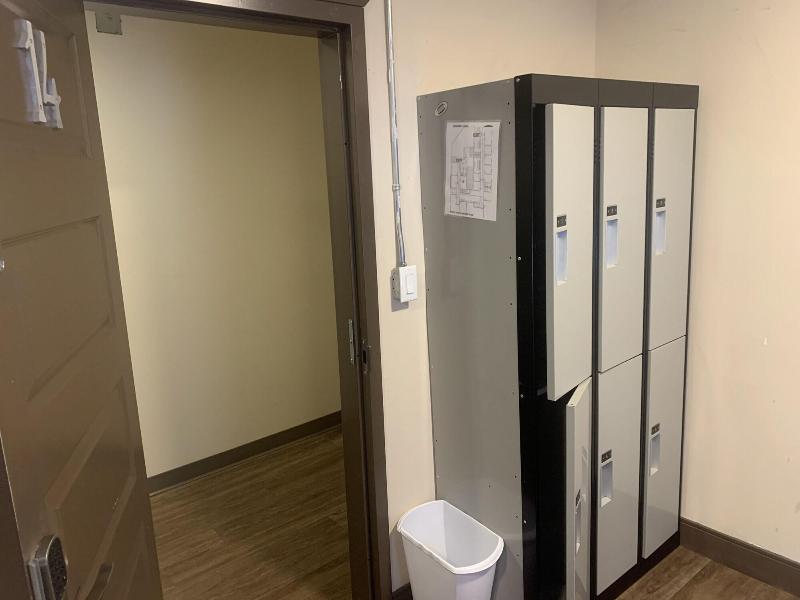 Canmore Hotel Hostel image
