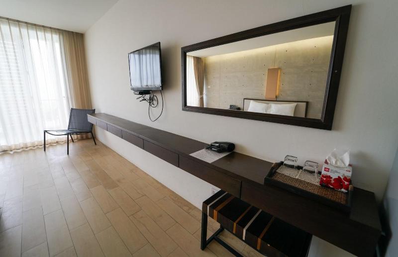 Serene Phla resort and restaurant image