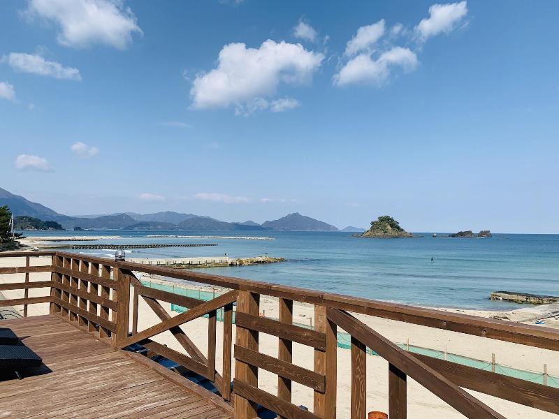 Beach Side Village Familiar - Hostel image