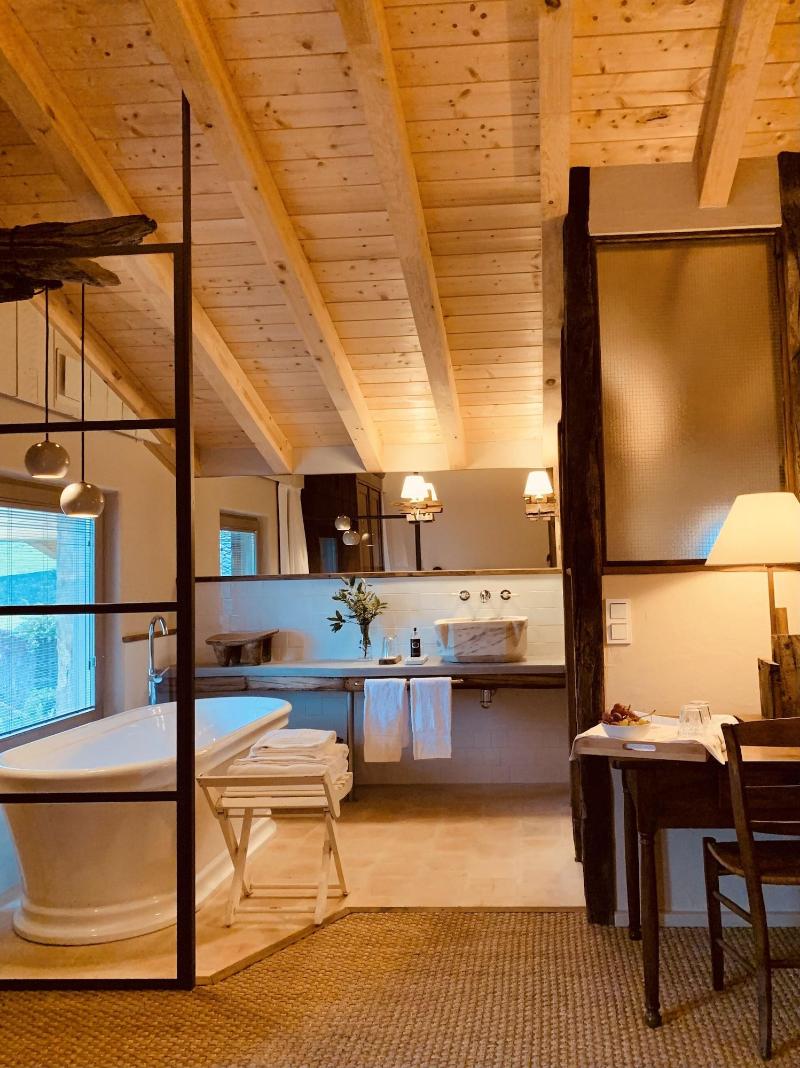 OAR Cottage image
