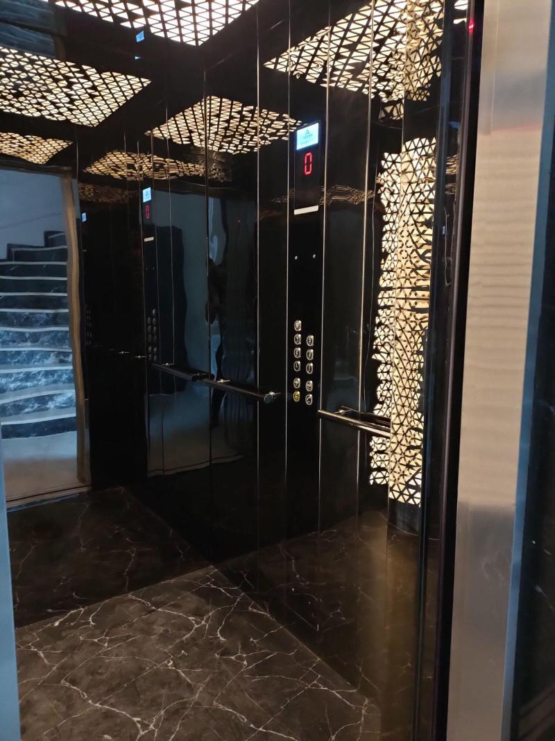 Loft Airport Hotel image
