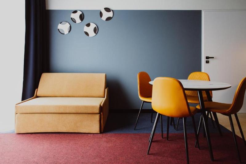 Arche Hotel Pila image