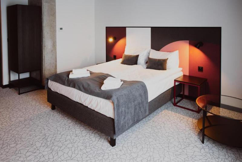 Arche Hotel Pila image