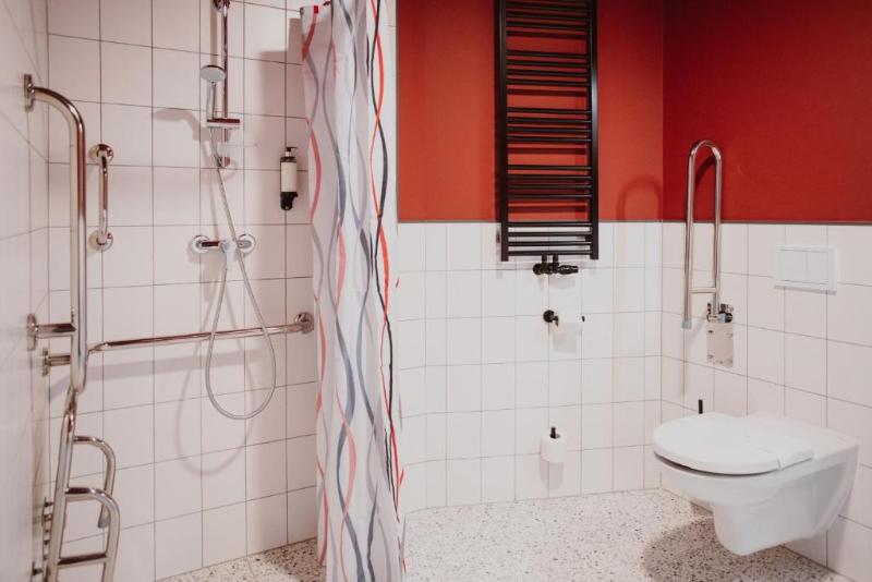 Arche Hotel Pila image
