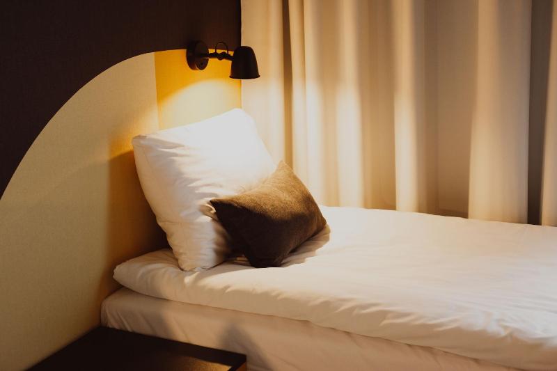 Arche Hotel Pila image