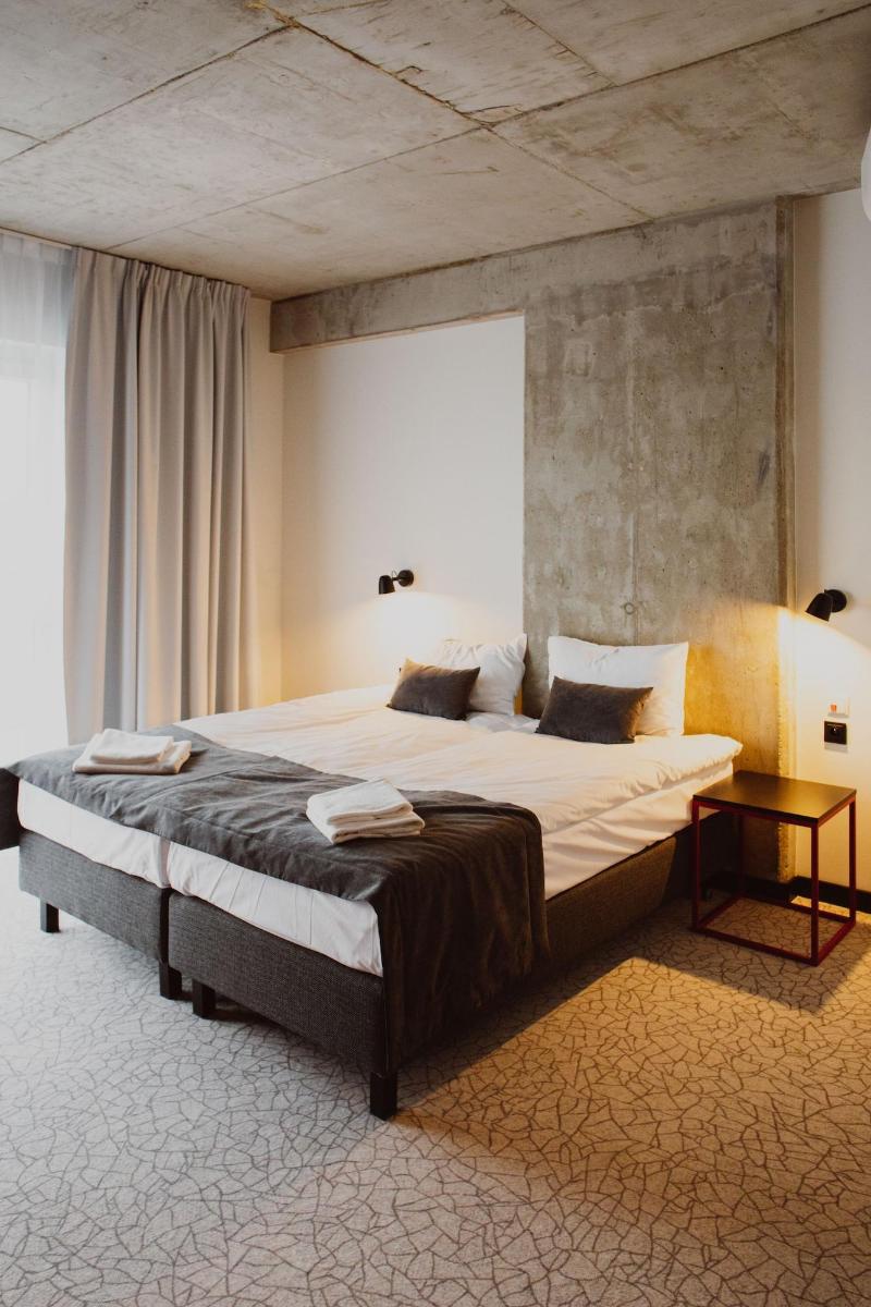 Arche Hotel Pila image