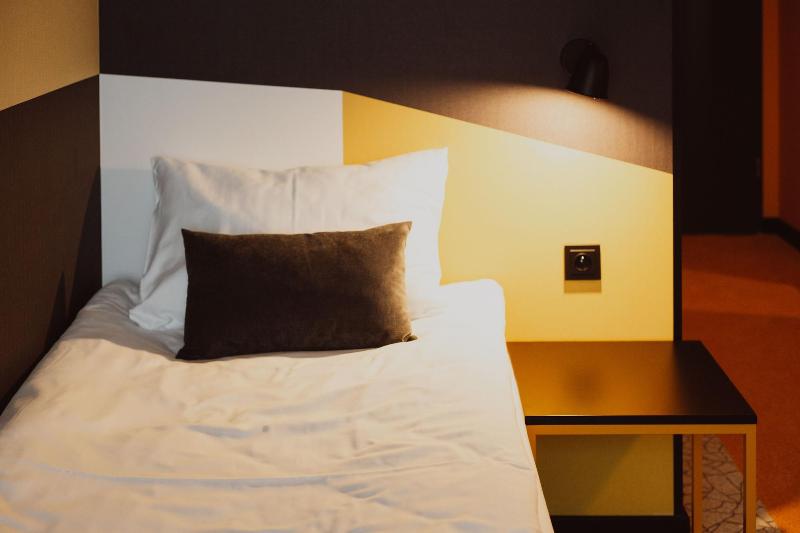 Arche Hotel Pila image