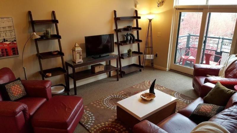 Orenco Lofts image