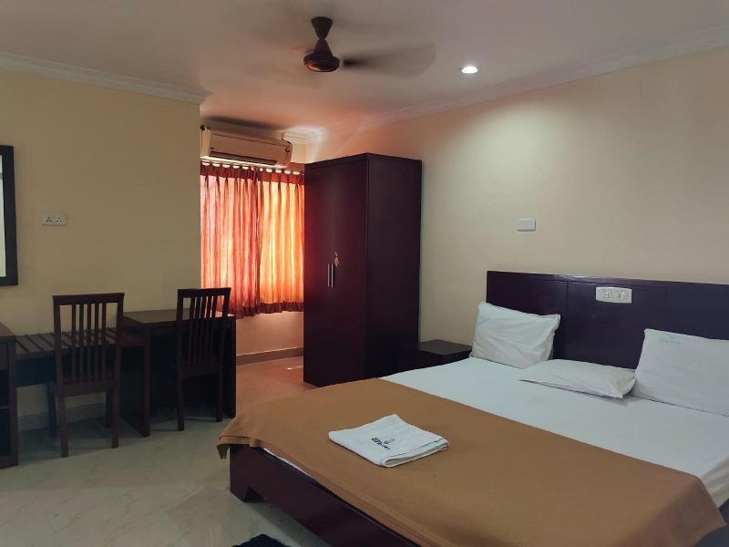 Hotel Geetha International 4