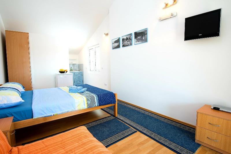 Ivanovic residences — photo 3