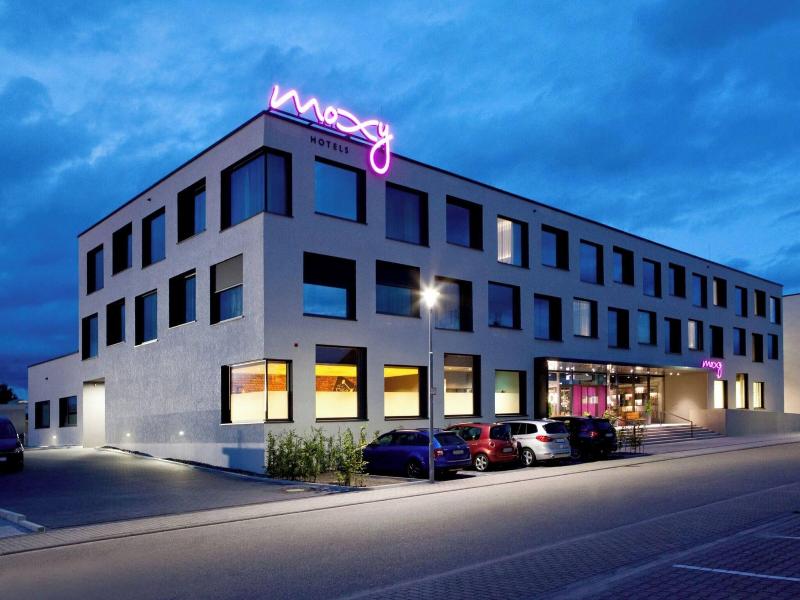 MOXY Rust image