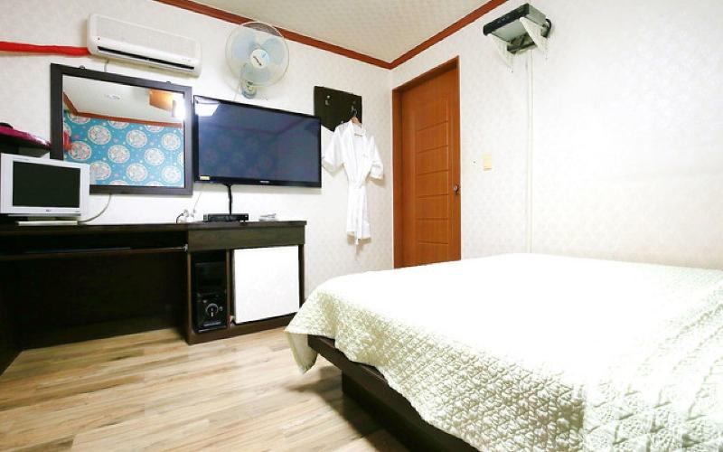 Seocheon Propose image