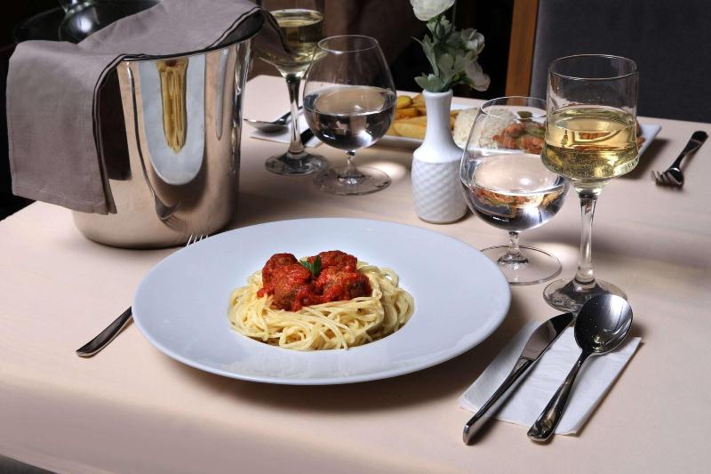 Nevastargate Hotel&Spa&Restaurant image