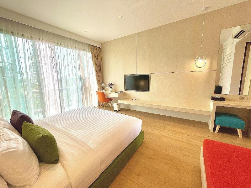 THE POEM HOTEL - SHA Extra Plus image