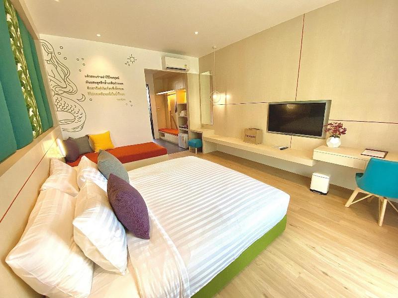 THE POEM HOTEL - SHA Extra Plus image