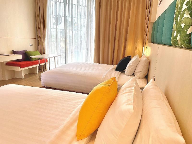 THE POEM HOTEL - SHA Extra Plus image