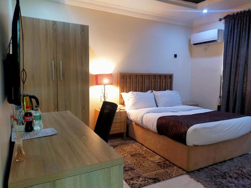 Flexible Business Suites image