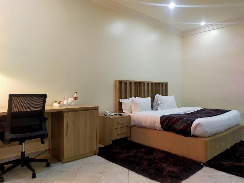 Flexible Business Suites image