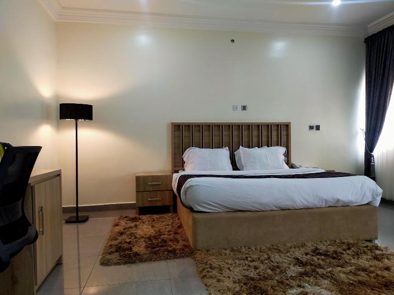 Flexible Business Suites image