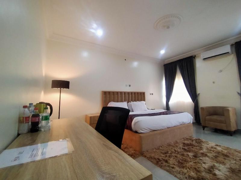 Flexible Business Suites image