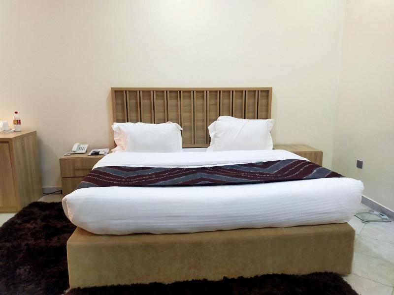 Flexible Business Suites image