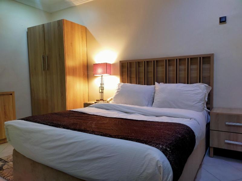Flexible Business Suites image