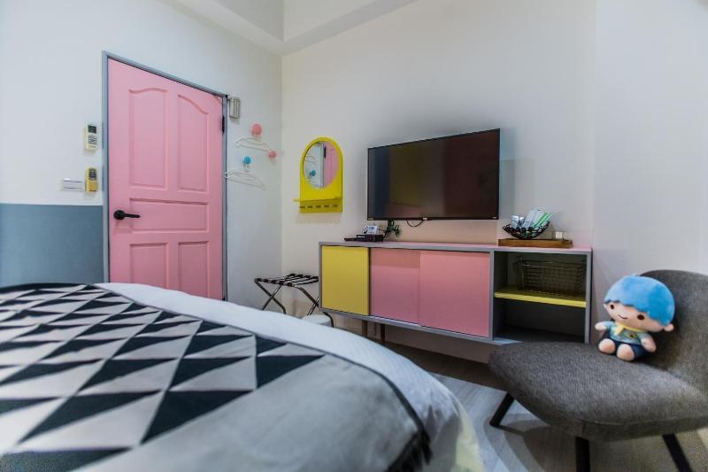 Corner Casual B&B image