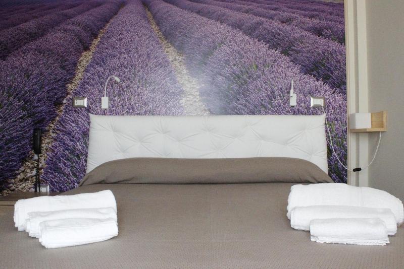 Hotel Royal image